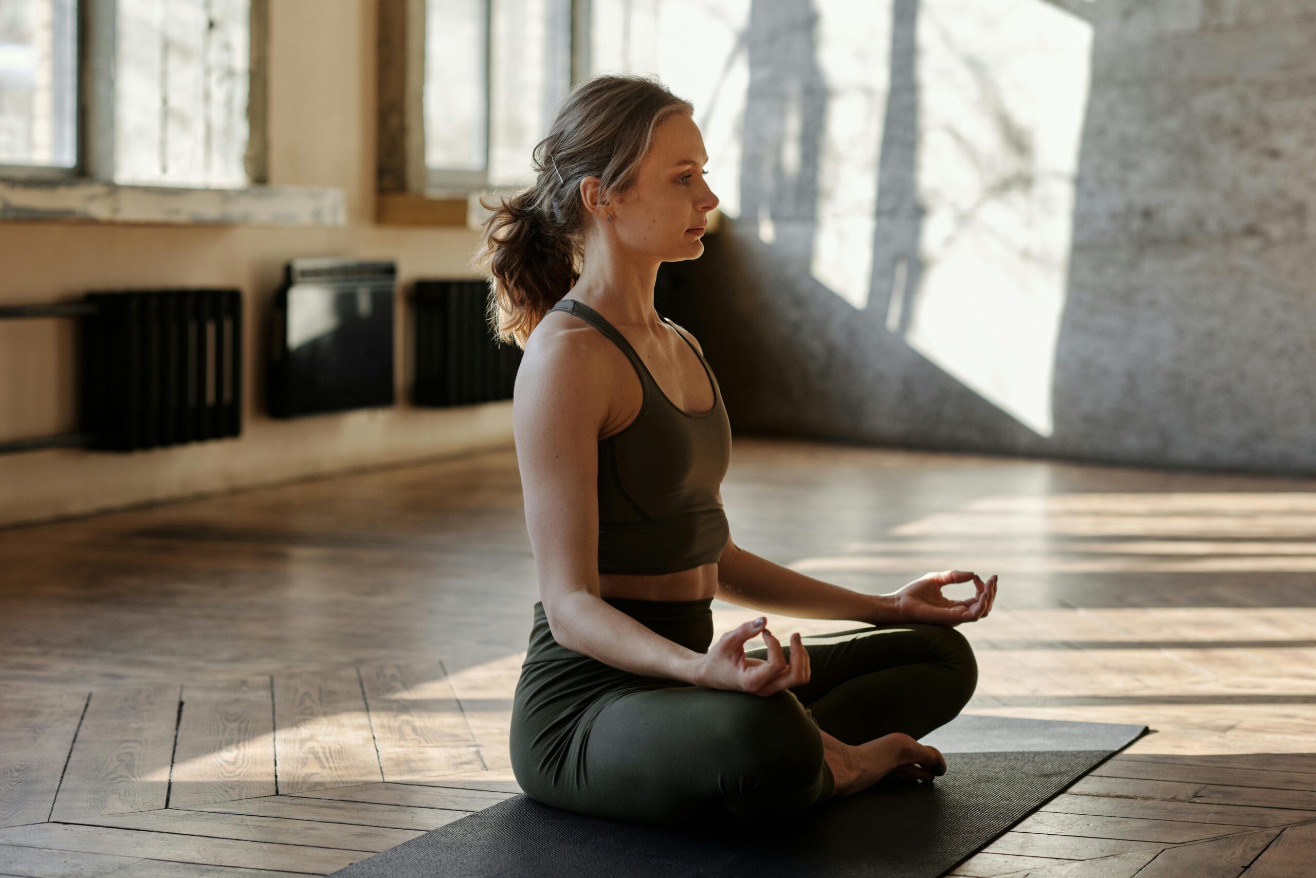 Joga prenatalna – przygotowanie ciała i umysłu do porodu